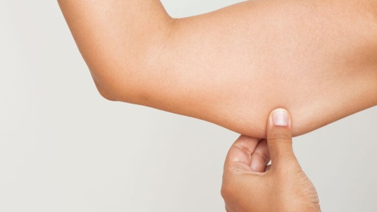 Your Body Quietly Stopped Making One Key Skin Protein Years Ago. Almost Nobody Clocks It Until It’s Visible.