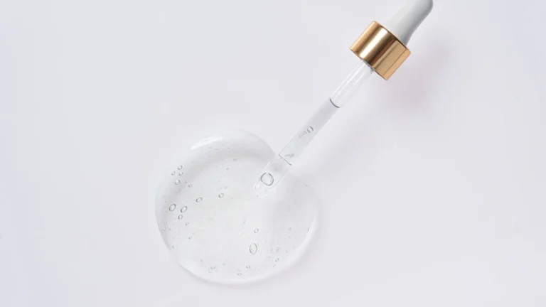 Tranexamic acid serum for skin in a glass dropper bottle